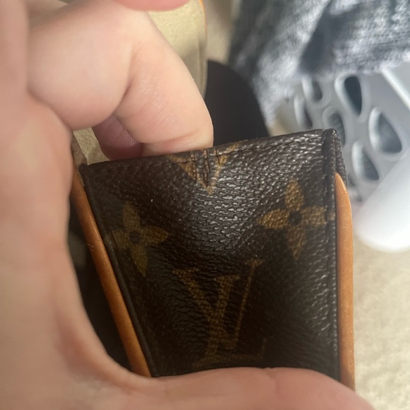 Louis Vuitton pochette Florentine - Picture 8 of 16